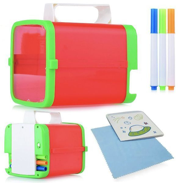 Дитячий нічник-проектор 3D (на батарейках), червоний Дитячий нічник-проектор 3D (на батарейках), червоний