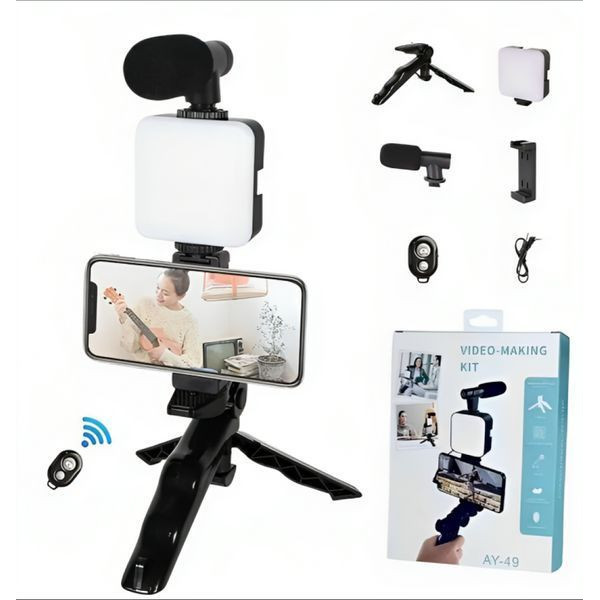 Набір блогера 4в1 штатив для телефону з мікрофоном та спалахом