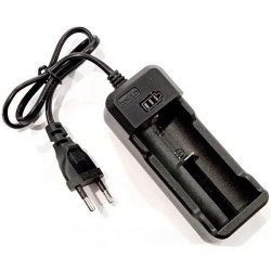 Зарядний пристрій на 1 акумулятор 18650, від мережі, SINGLE